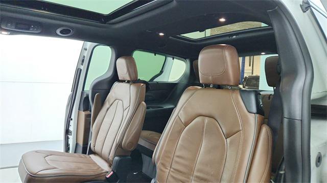 used 2021 Chrysler Pacifica car, priced at $32,555