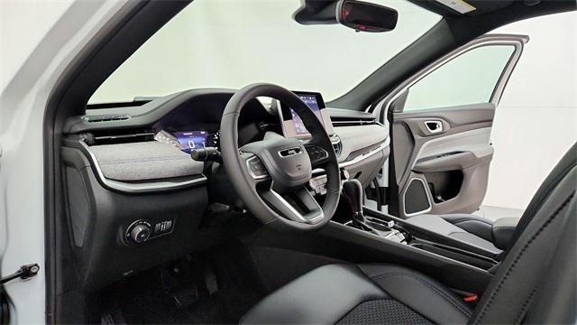 new 2025 Jeep Compass car, priced at $25,558