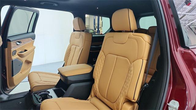 new 2025 Jeep Grand Cherokee L car, priced at $61,690
