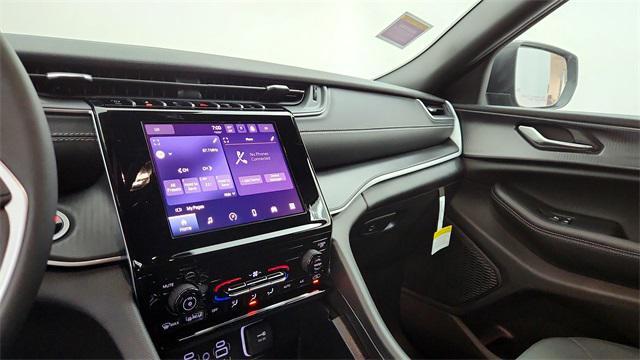 new 2025 Jeep Grand Cherokee L car, priced at $37,590
