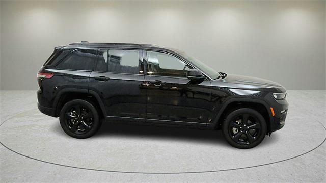 used 2023 Jeep Grand Cherokee car, priced at $30,999