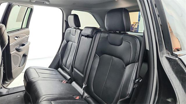 used 2023 Jeep Grand Cherokee car, priced at $30,999