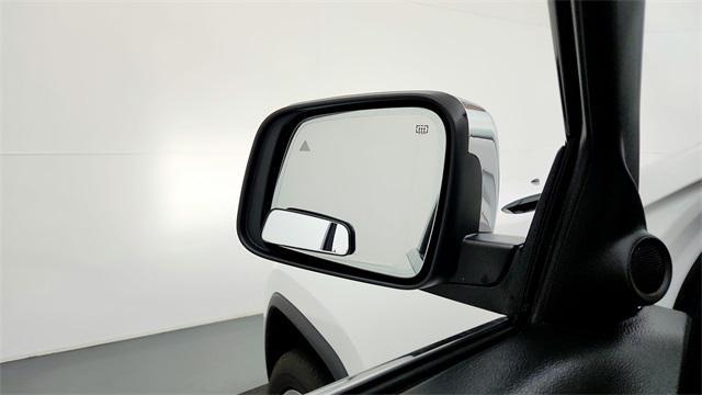 used 2022 Jeep Grand Cherokee car, priced at $25,999