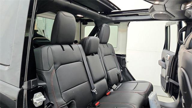 new 2025 Jeep Wrangler car, priced at $64,778