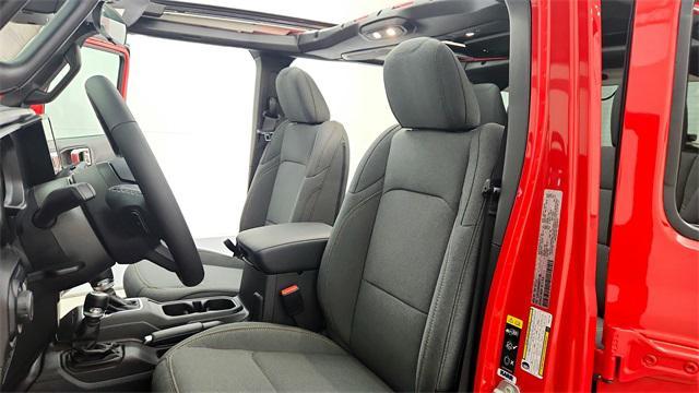 new 2025 Jeep Wrangler car, priced at $44,433