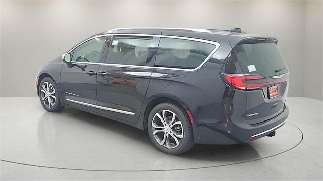 new 2025 Chrysler Pacifica car, priced at $49,020