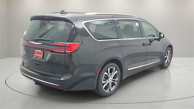 new 2025 Chrysler Pacifica car, priced at $49,020