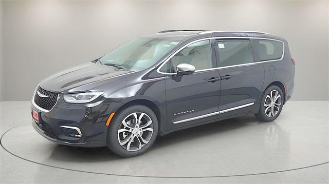 new 2025 Chrysler Pacifica car, priced at $49,020