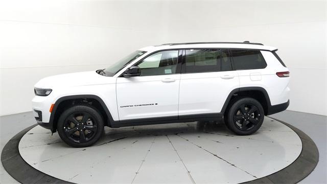 new 2024 Jeep Grand Cherokee L car, priced at $43,505