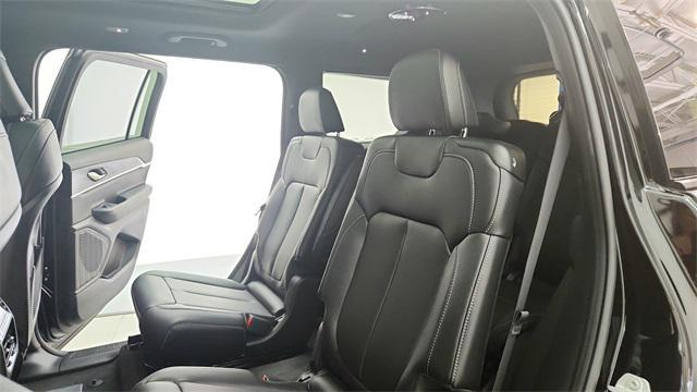 new 2025 Jeep Grand Cherokee L car, priced at $46,972