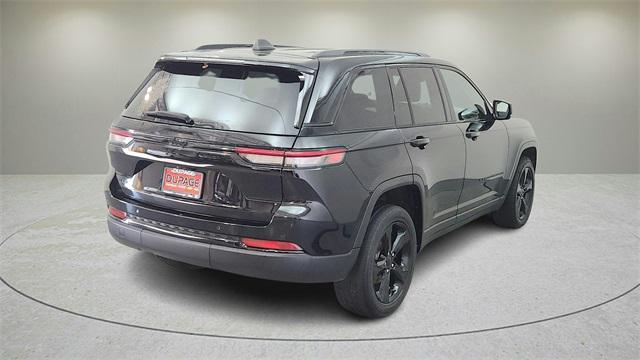 used 2022 Jeep Grand Cherokee car, priced at $29,648