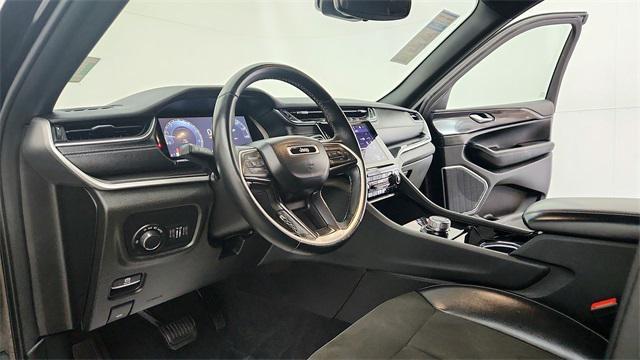 used 2022 Jeep Grand Cherokee car, priced at $29,648