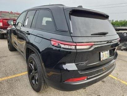 used 2022 Jeep Grand Cherokee car, priced at $31,600