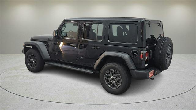 new 2025 Jeep Wrangler car, priced at $42,577