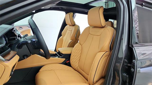 new 2025 Jeep Grand Cherokee L car, priced at $63,515
