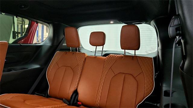 new 2025 Chrysler Pacifica car, priced at $45,045