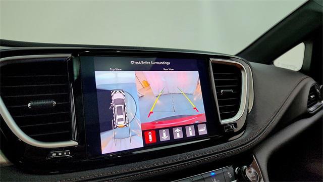 new 2025 Chrysler Pacifica car, priced at $45,045