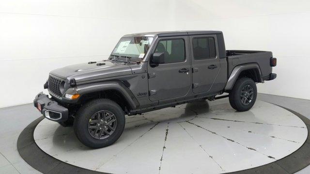 new 2024 Jeep Gladiator car, priced at $42,565