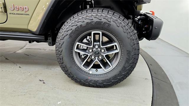 new 2026 Jeep Gladiator car, priced at $63,370