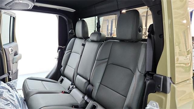 new 2026 Jeep Gladiator car, priced at $63,370