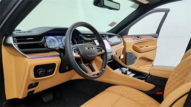 new 2025 Jeep Grand Cherokee car, priced at $58,478
