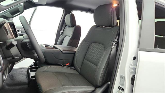 new 2025 Ram 1500 car, priced at $43,414