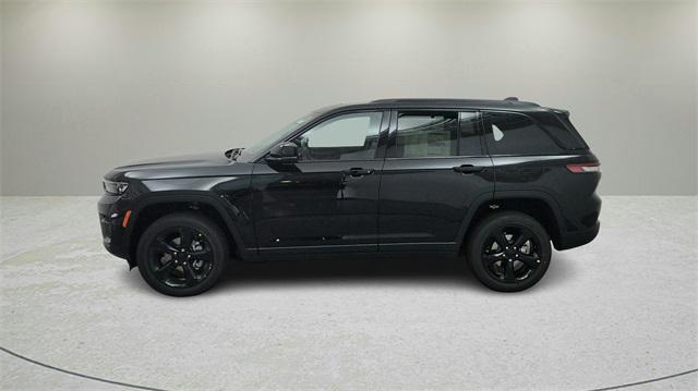 new 2024 Jeep Grand Cherokee car, priced at $39,565