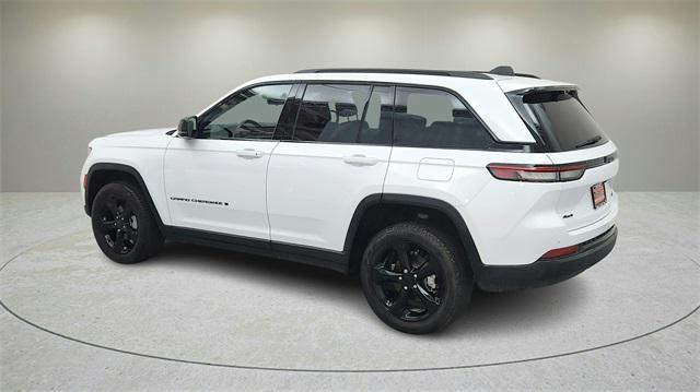 used 2024 Jeep Grand Cherokee car, priced at $39,999