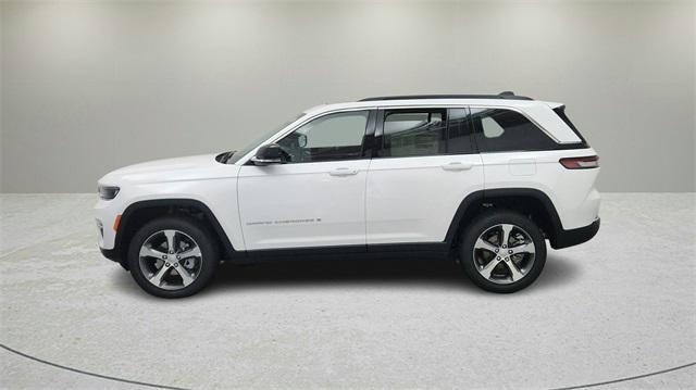 new 2024 Jeep Grand Cherokee car, priced at $44,969