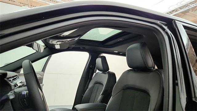 new 2025 Jeep Grand Cherokee car, priced at $42,054