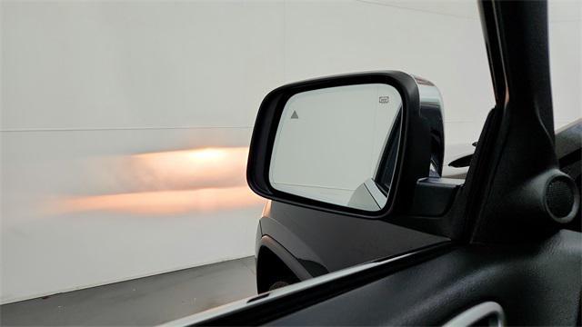 used 2022 Jeep Grand Cherokee car, priced at $26,500