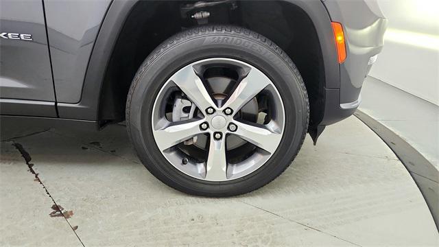 used 2022 Jeep Grand Cherokee L car, priced at $28,999