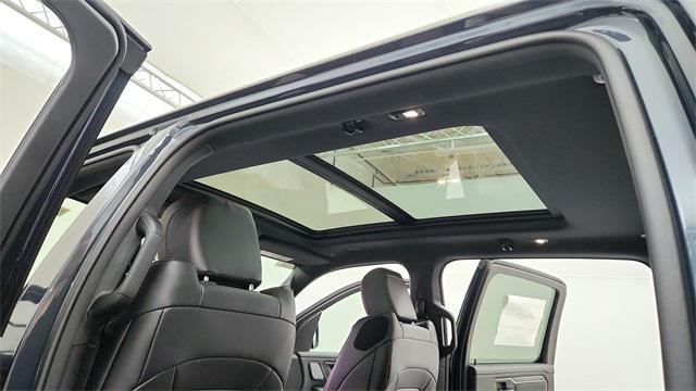 new 2025 Ram 1500 car, priced at $60,953
