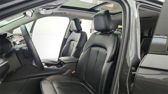 used 2022 Jeep Grand Cherokee L car, priced at $32,994