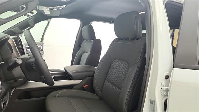 new 2025 Ram 1500 car, priced at $45,769