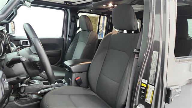 used 2022 Jeep Wrangler Unlimited car, priced at $31,333