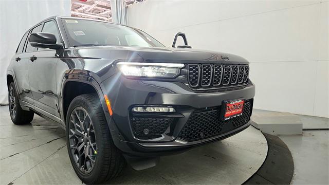 new 2025 Jeep Grand Cherokee car, priced at $59,890