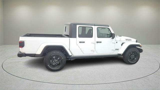 new 2025 Jeep Gladiator car, priced at $42,590