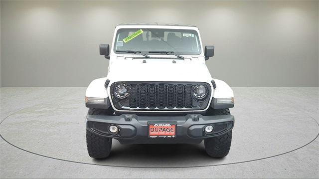 new 2025 Jeep Gladiator car, priced at $42,590