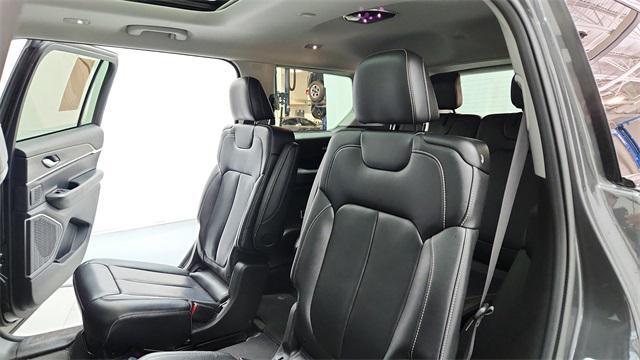 used 2022 Jeep Grand Cherokee L car, priced at $29,500