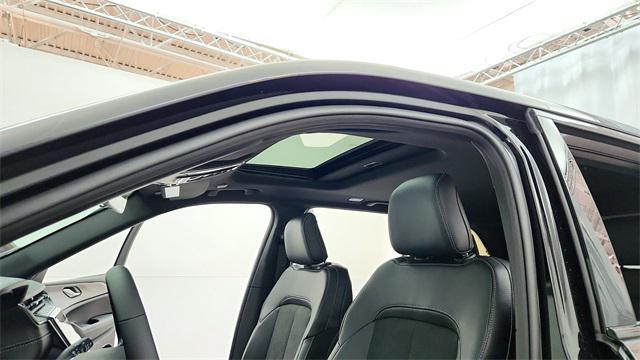 new 2025 Jeep Grand Cherokee car, priced at $40,452