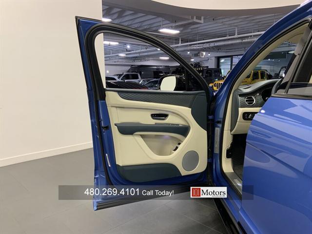 used 2023 Bentley Bentayga car, priced at $159,901