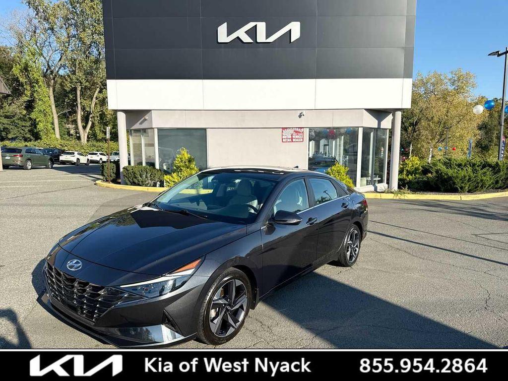 used 2022 Hyundai Elantra car, priced at $18,896