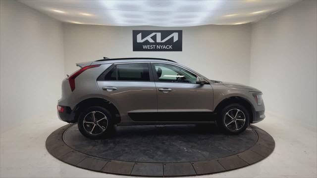 used 2025 Kia Niro car, priced at $31,099