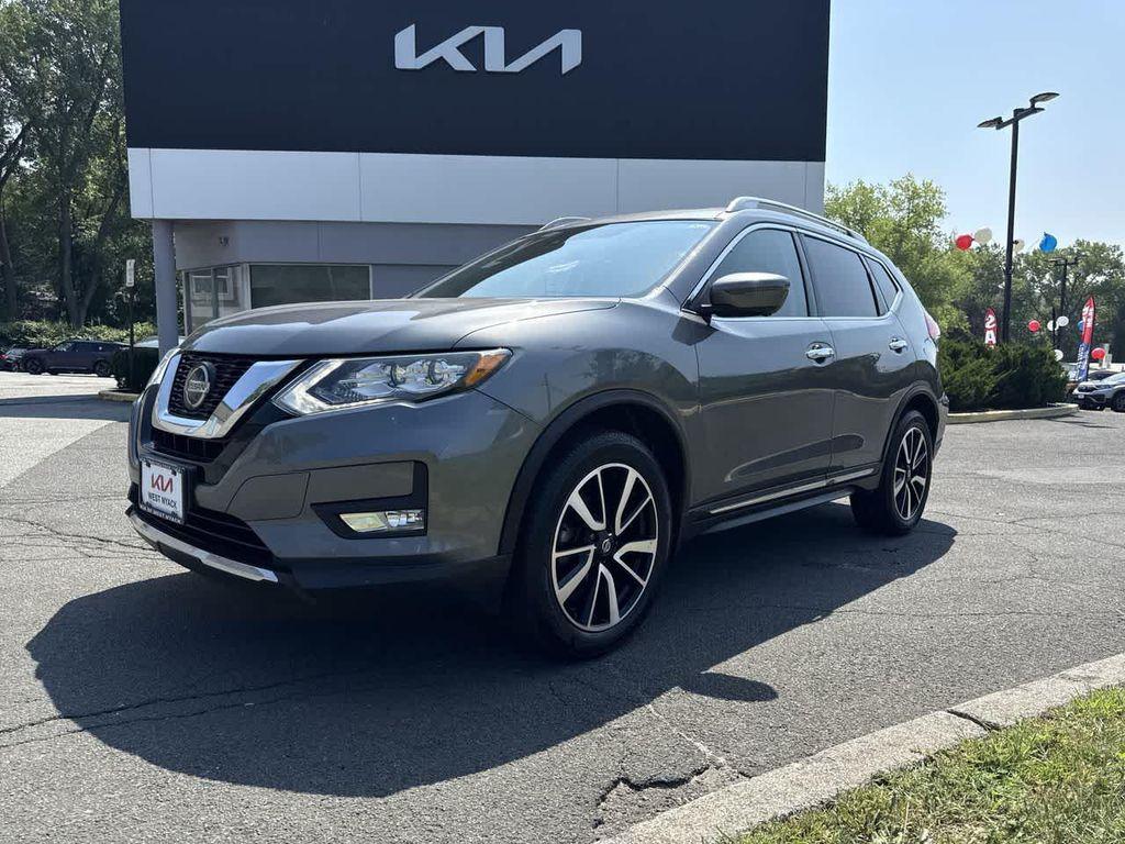 used 2019 Nissan Rogue car, priced at $15,217