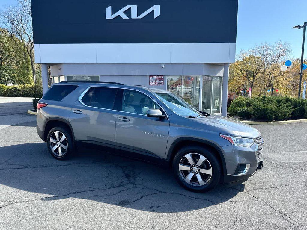 used 2019 Chevrolet Traverse car, priced at $14,995