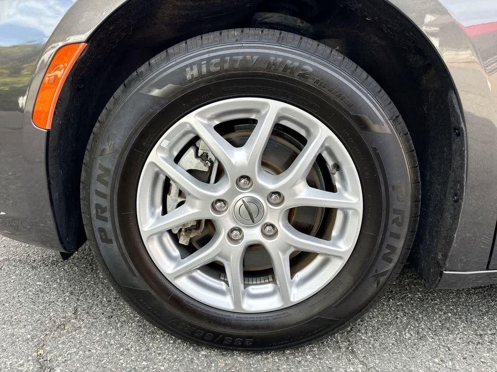 used 2023 Chrysler Pacifica car, priced at $22,990