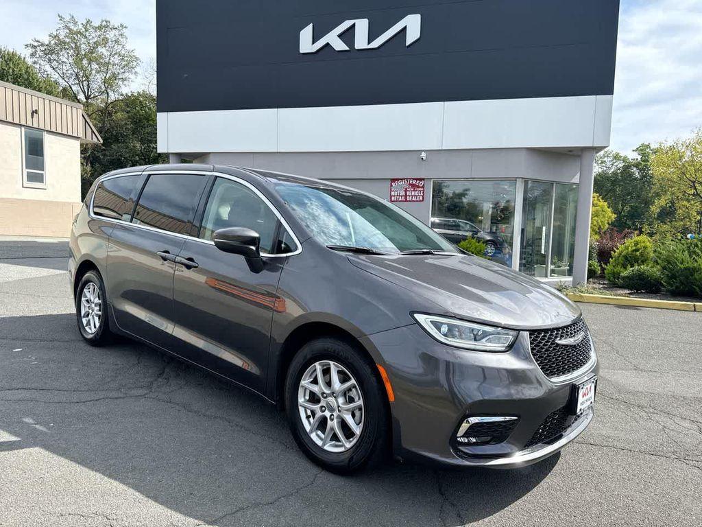 used 2023 Chrysler Pacifica car, priced at $22,990