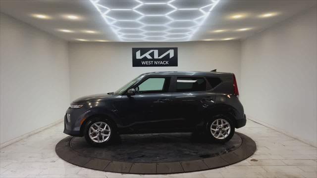 used 2022 Kia Soul car, priced at $15,700