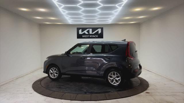 used 2022 Kia Soul car, priced at $15,700